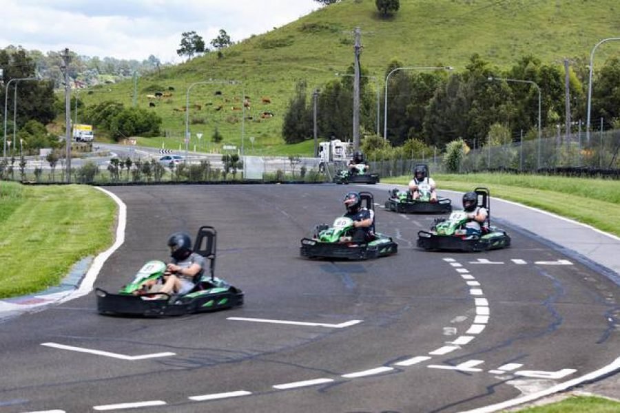 15HP Karting Challenge – 3 x 10 Minute Intervals – 17+ Years